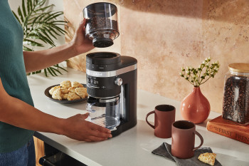 KitchenAid Coffee Burr Grinder 5KCG8433 image 13